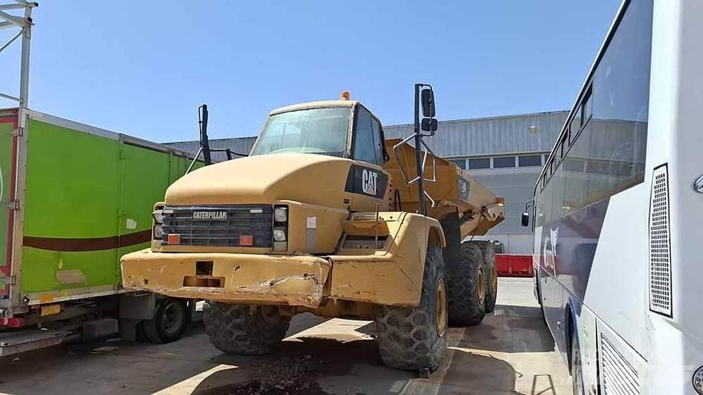 CAT 740 Anders