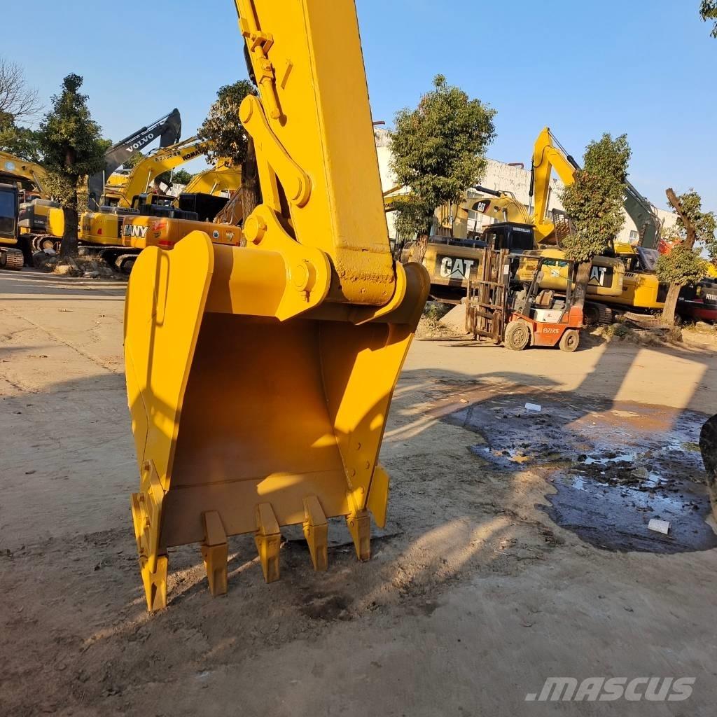 CAT 320 D2 Rupsgraafmachines