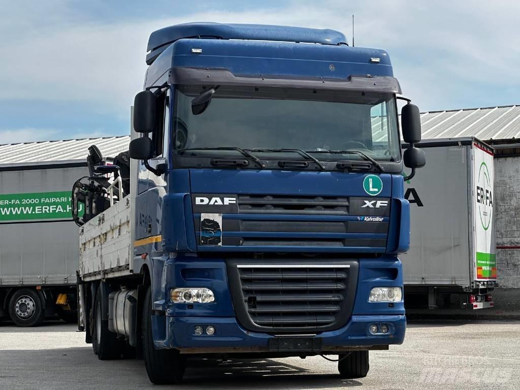 DAF XF 105.460 Vlakke laadvloer met kraan