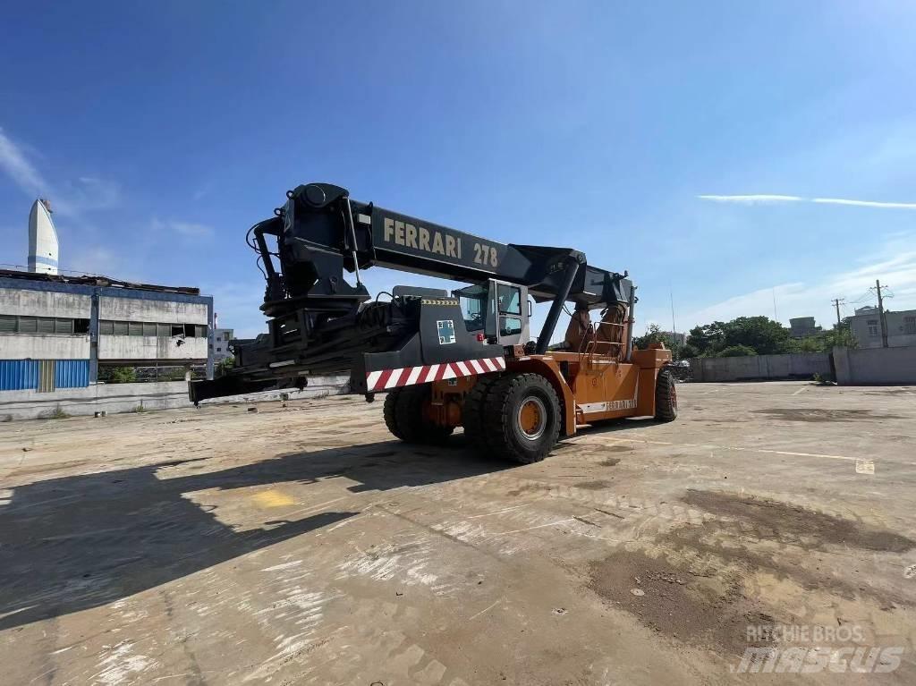 CVS Ferrari F 278.6 Reachstackers