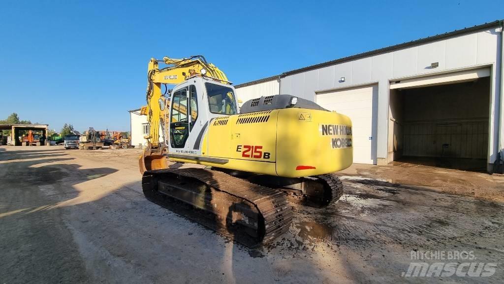New Holland E 215 B Rupsgraafmachines