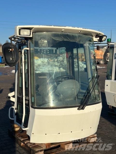 Liebherr L 538 CAB Cabine en interieur
