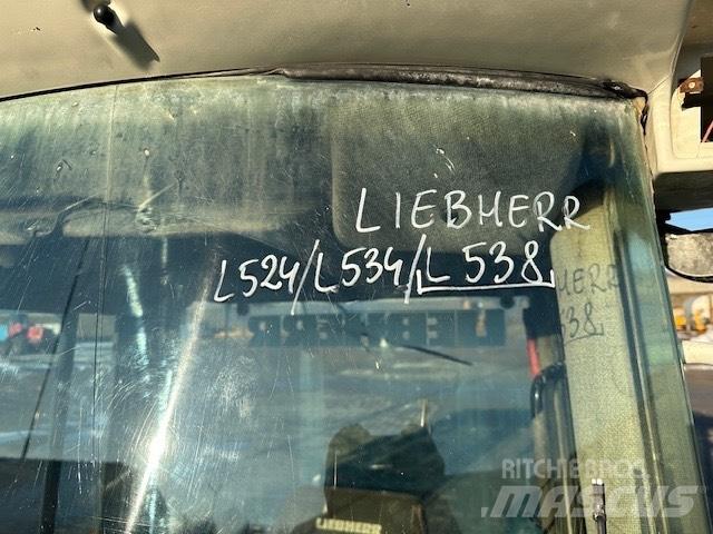 Liebherr L 538 CAB Cabine en interieur