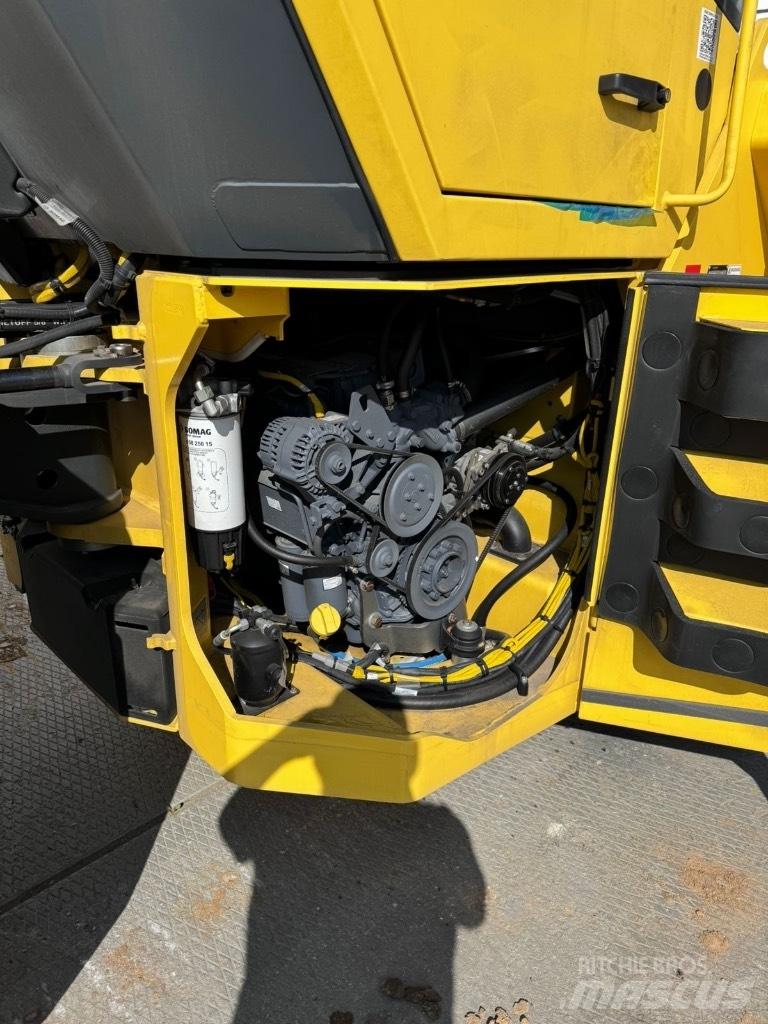 Bomag BW 202 AD-4 Duowalsen