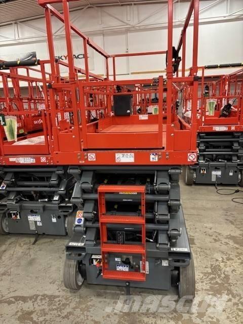 SkyJack SJ 4740 Schaarhoogwerkers