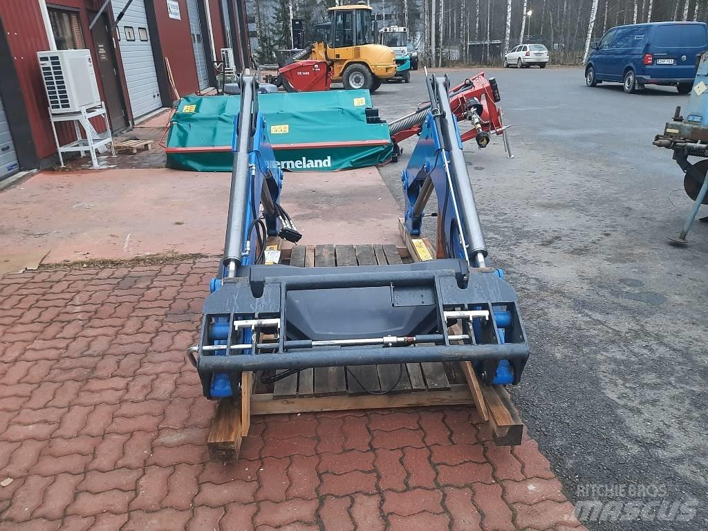 New Holland 675 LA Voorladers en gravers