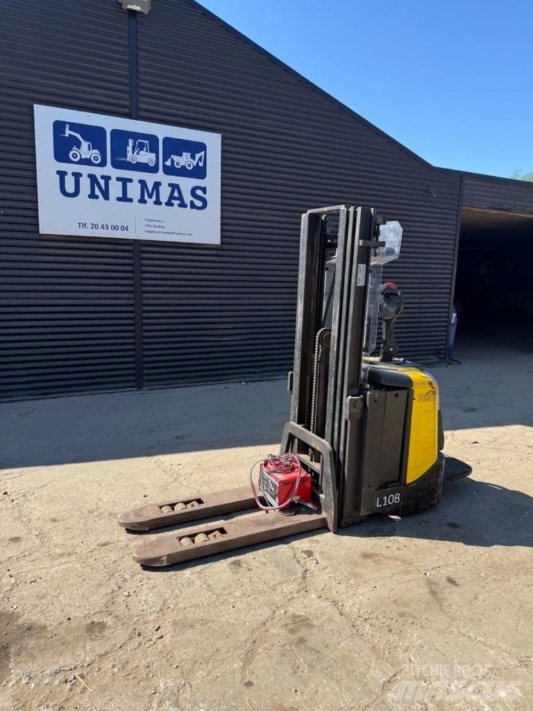 BT SPE 125 Meeloop stapelaar