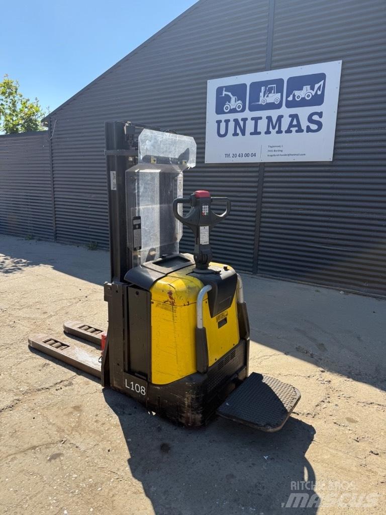 BT SPE 125 Meeloop stapelaar