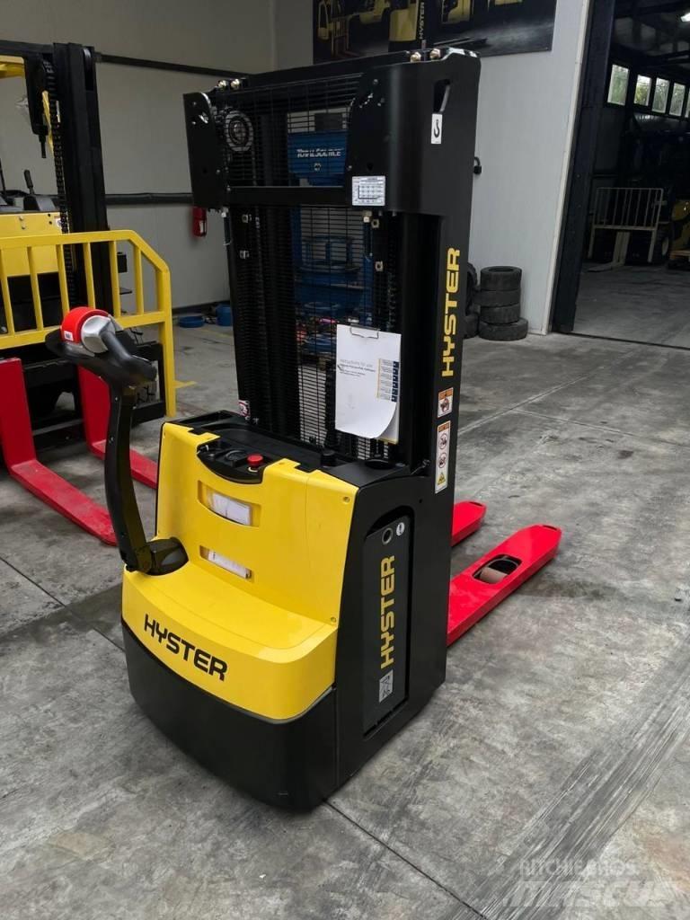 Hyster S 1.2 Meeloop stapelaar