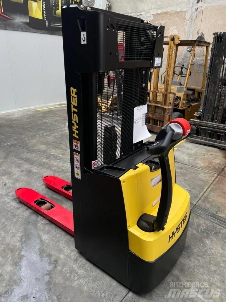 Hyster S 1.2 Meeloop stapelaar