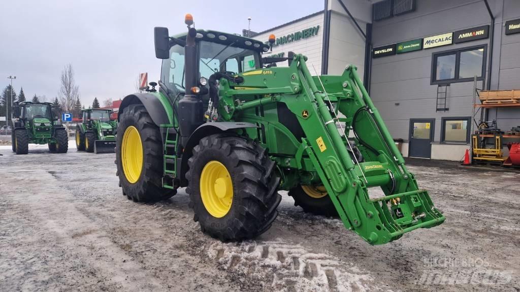 John Deere 6250 R Tractoren