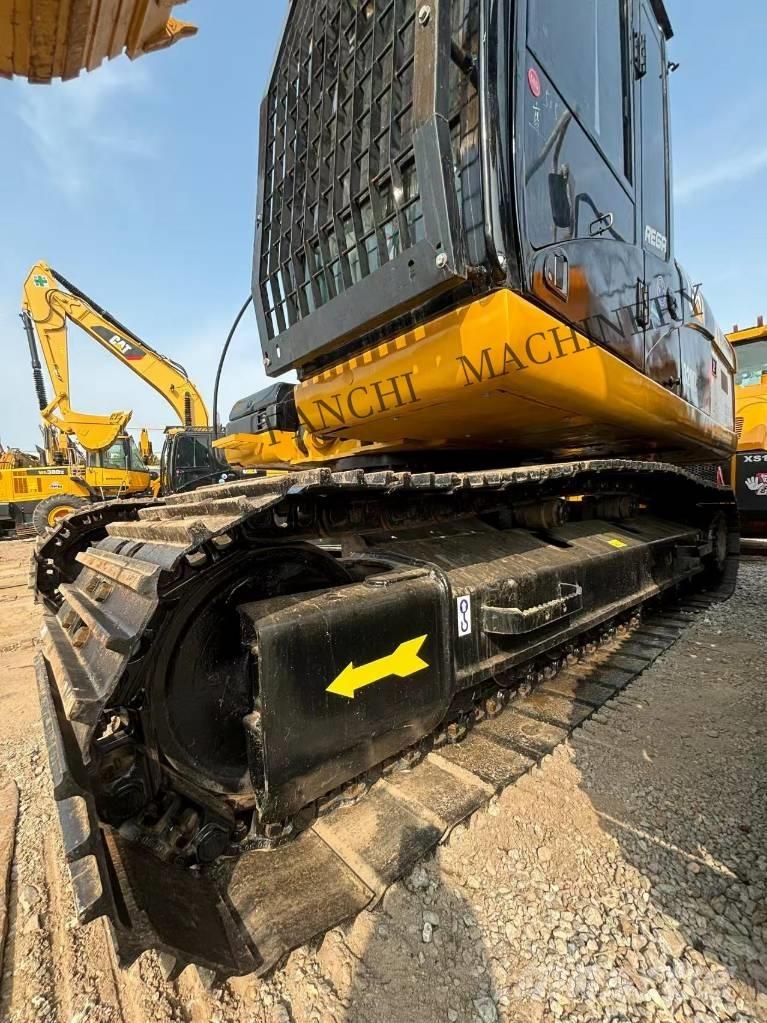 CAT 320D2L Rupsgraafmachines