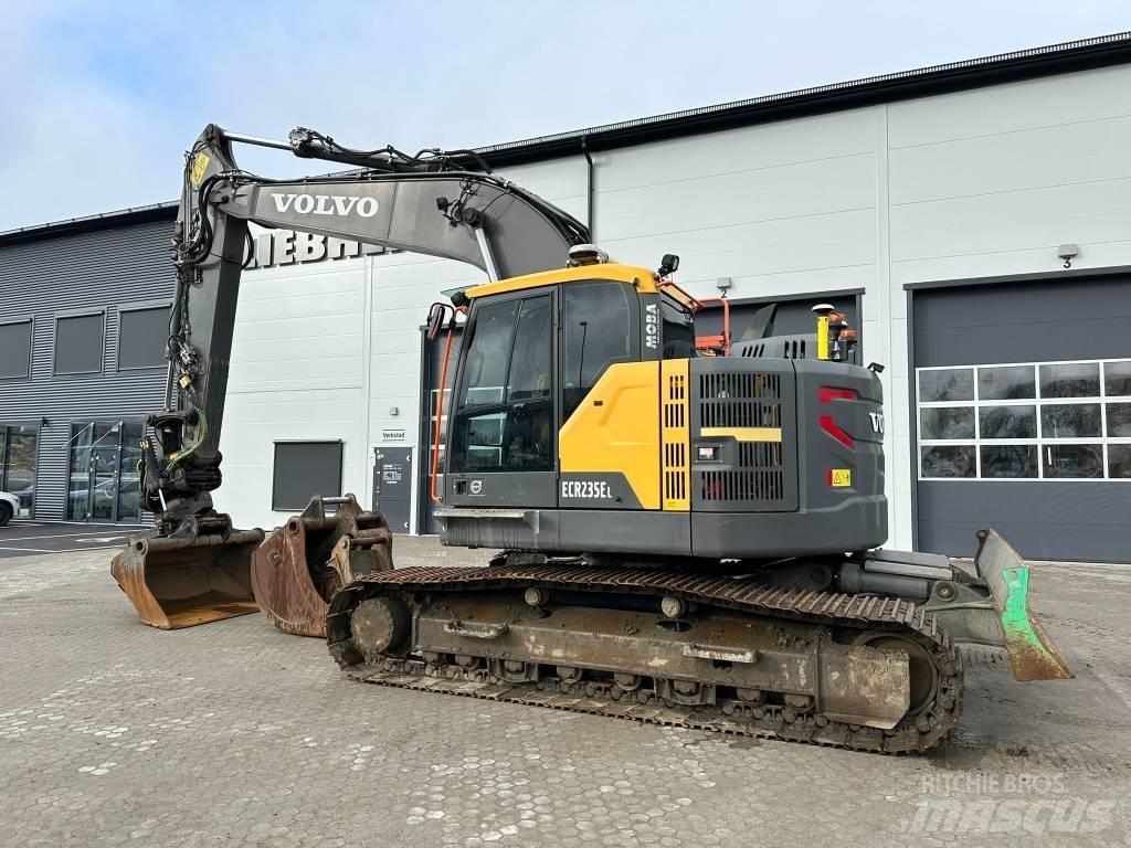 Volvo ECR 235 E LC Rupsgraafmachines