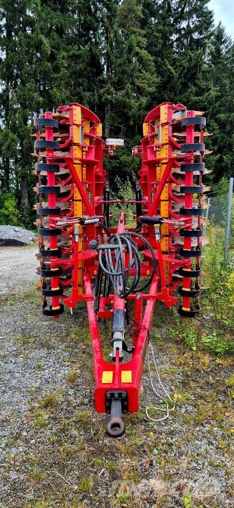 Väderstad Carrier525 Cultivatoren