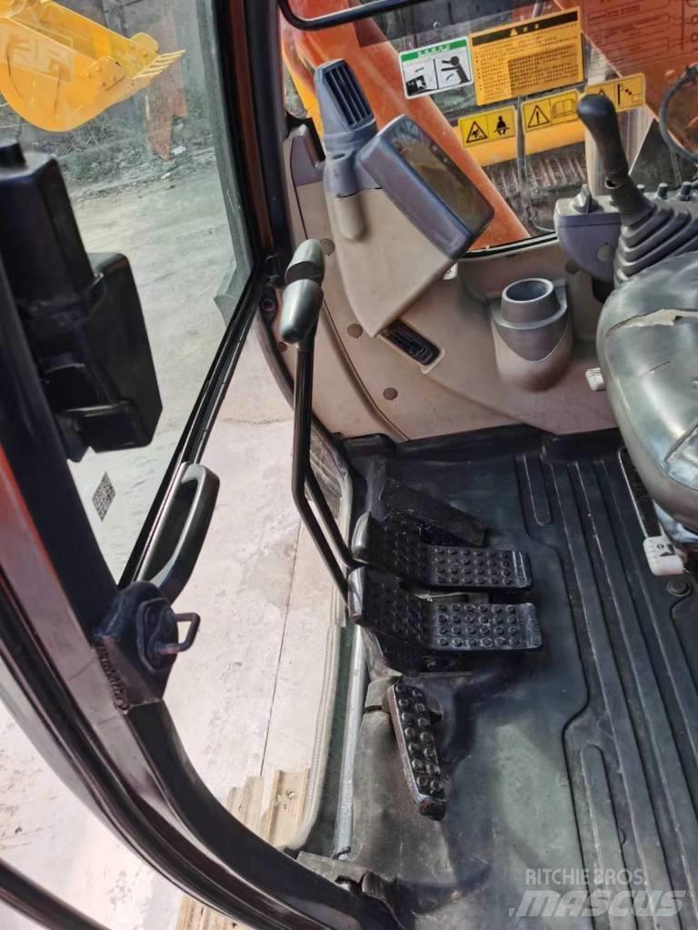 Hitachi ZX 70 Rupsgraafmachines