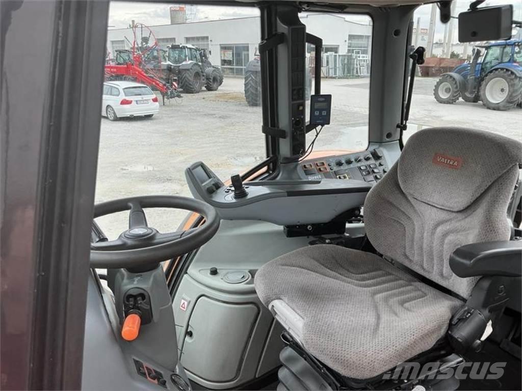 Valtra N 163 D Tractoren