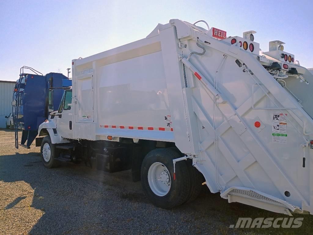 International 7400 Vuilniswagens
