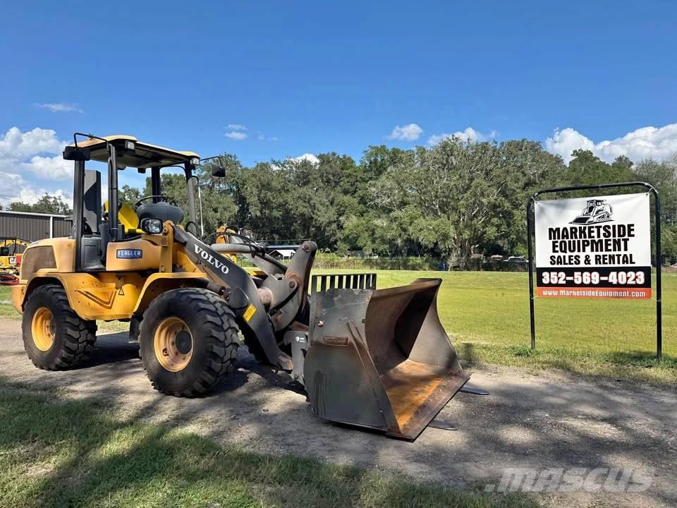 Volvo L 30 G Wielladers