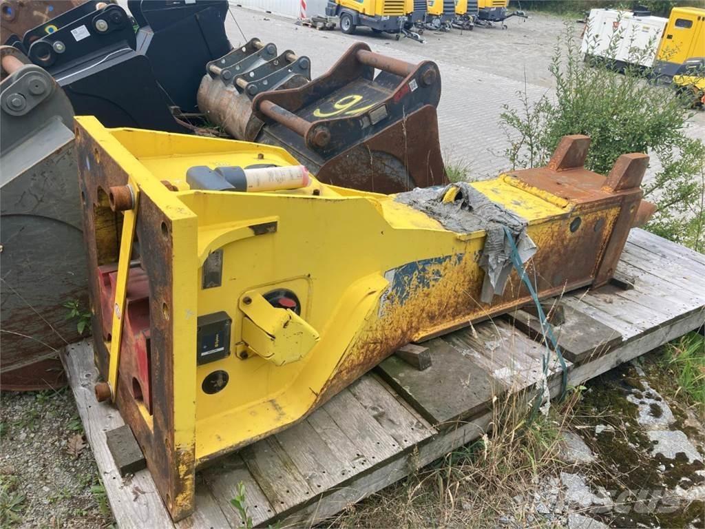 Epiroc HB3100 Hamers en brekers