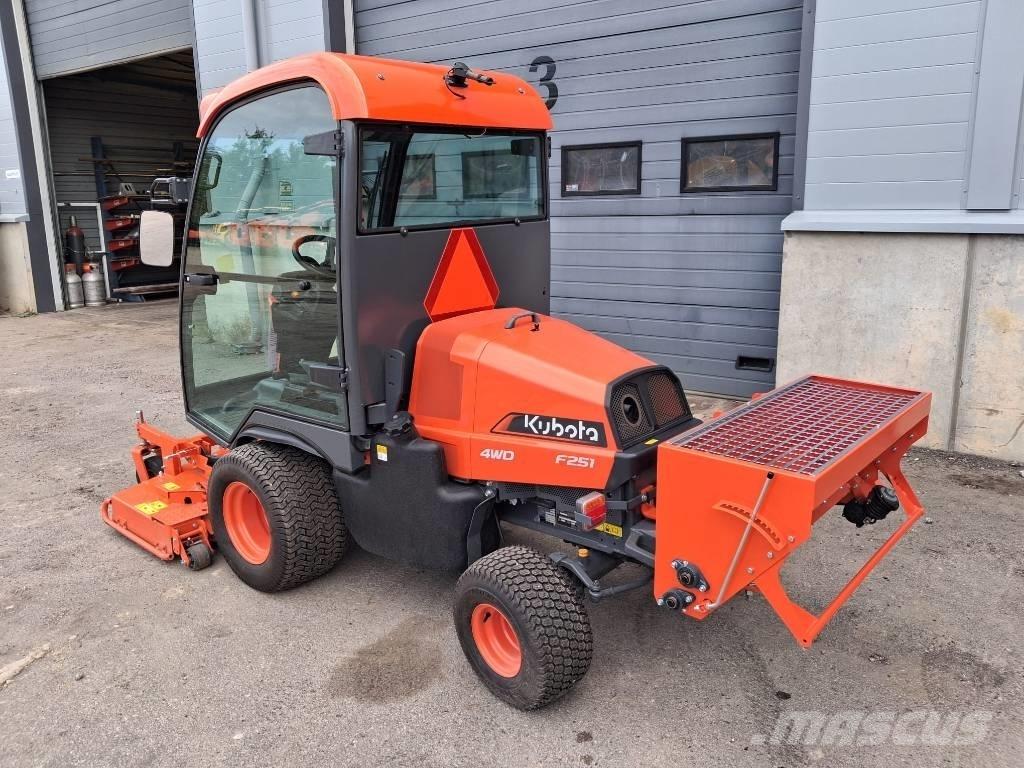 Kubota F 251 Rijmaaiers