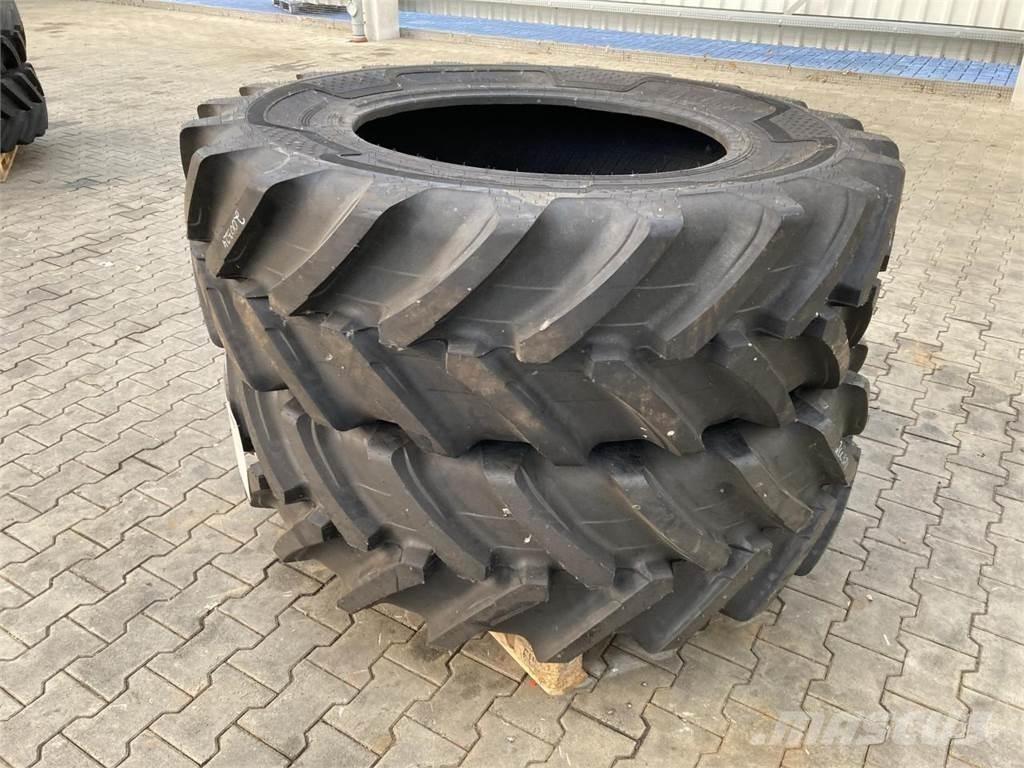 Alliance 460/85R34 Banden, wielen en velgen