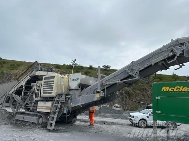 Metso LT 300 HP Mobile crushers