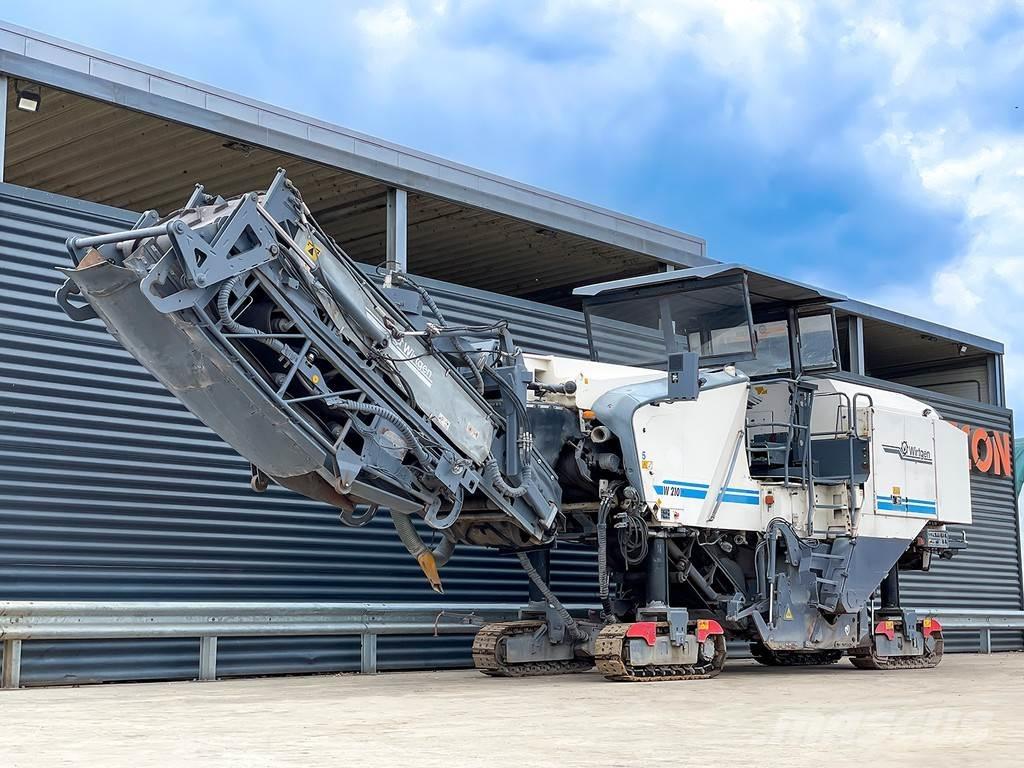 Wirtgen W 210 Asfaltfrezen