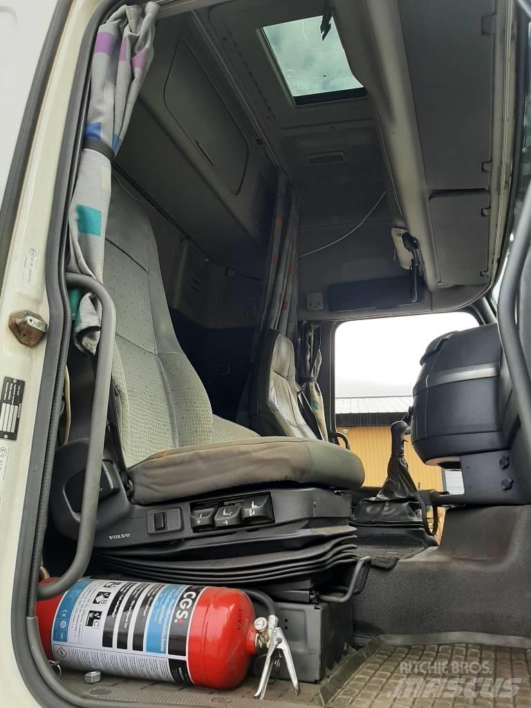 Volvo FH 12 Schuifzeilopbouw