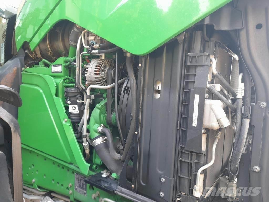 John Deere 6155R Tractoren
