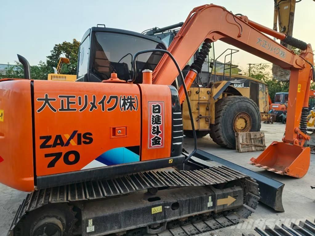 Hitachi ZX 70 Midigraafmachines 7t - 12t
