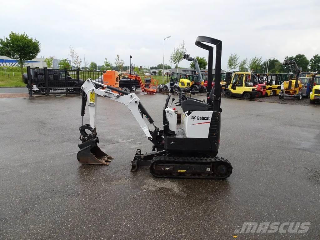 Bobcat E10Z Minigraafmachines < 7t