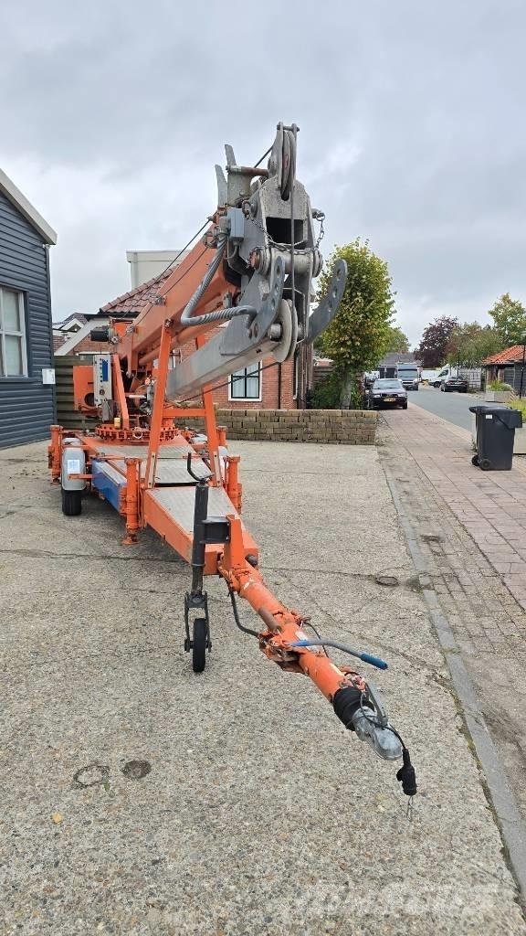 Böcker AHK 27/1000 Kranen voor alle terreinen
