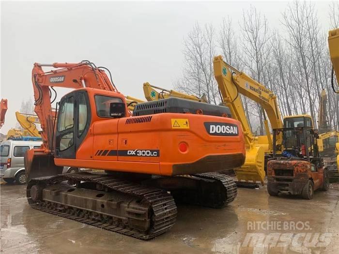 Doosan DX 300 Rupsgraafmachines
