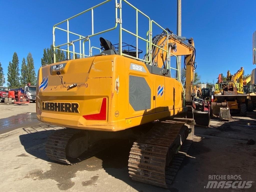 Liebherr R 922 Rupsgraafmachines