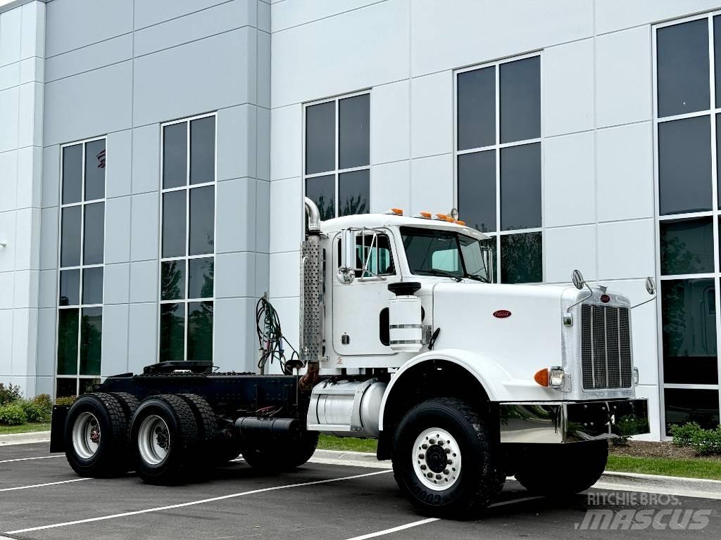Peterbilt 357 Trekkers