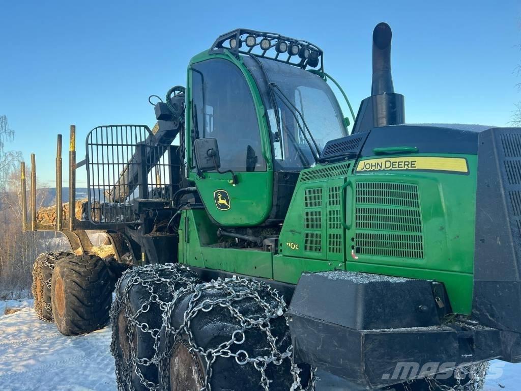 John Deere 1110 G Uitrijwagens