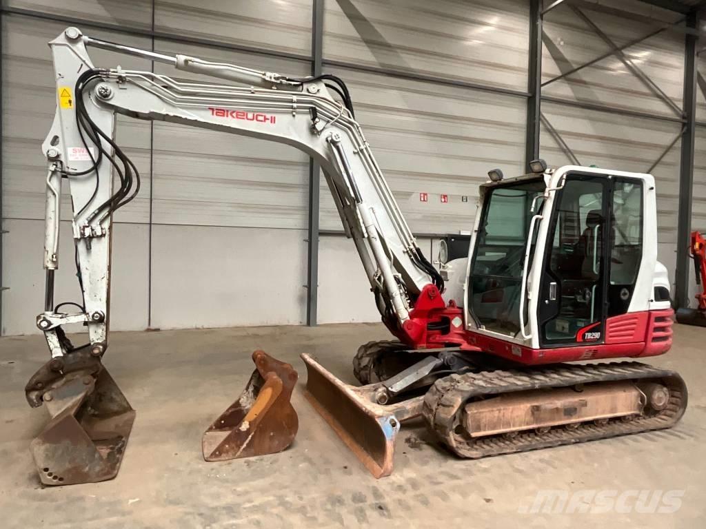 Takeuchi TB 290 Midigraafmachines 7t - 12t
