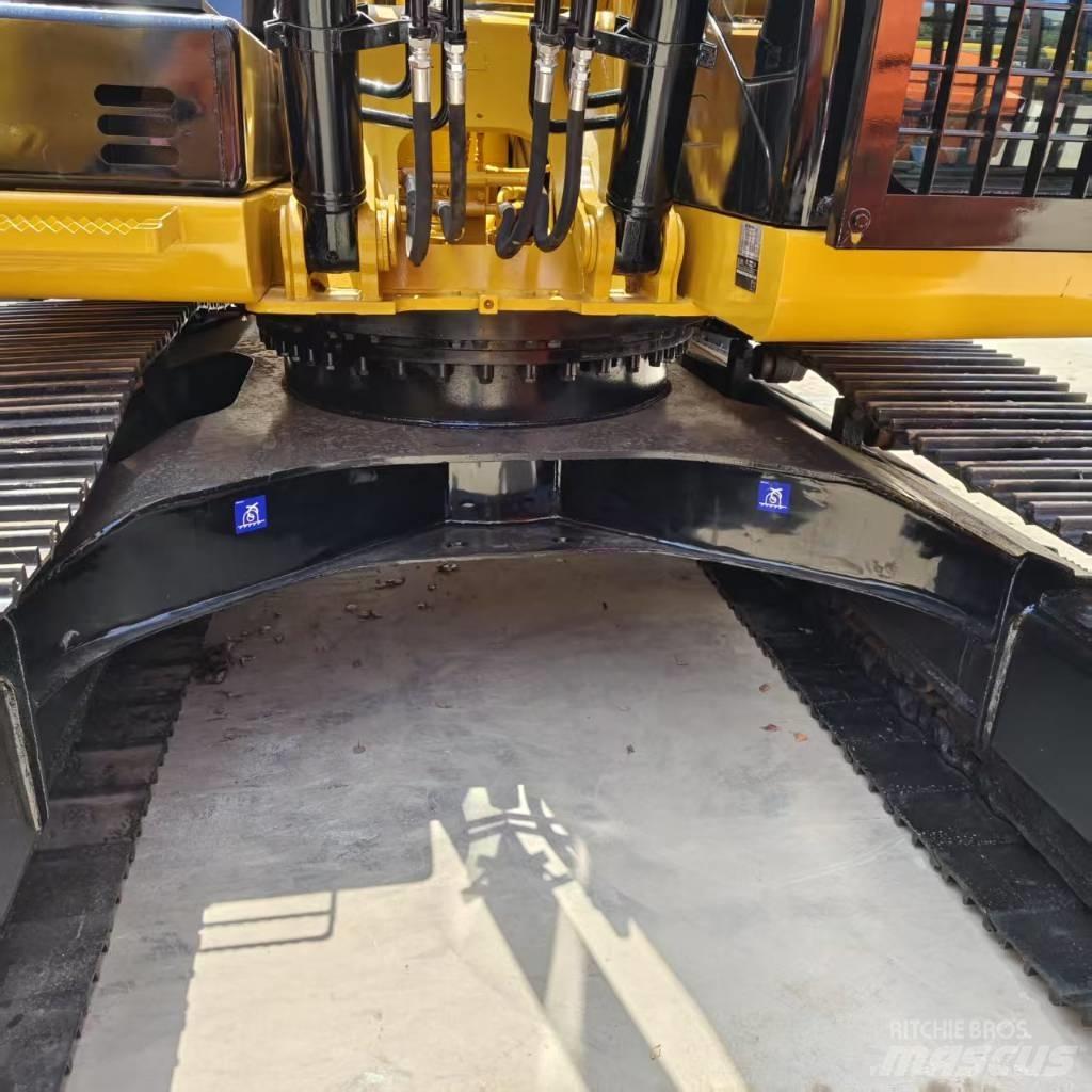 CAT 320D Rupsgraafmachines