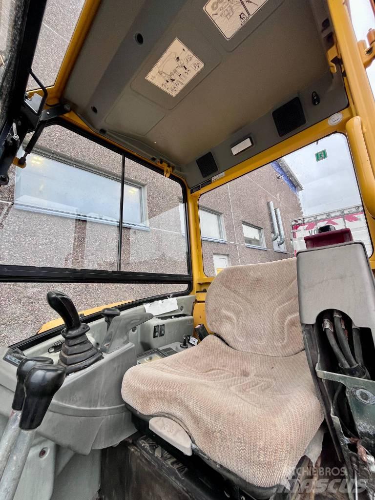 Volvo EC 25 Minigraafmachines < 7t