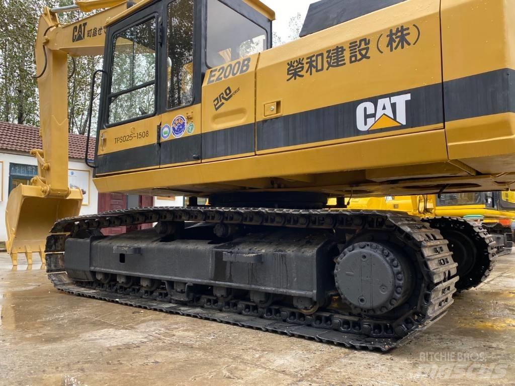 CAT E 200 B Rupsgraafmachines
