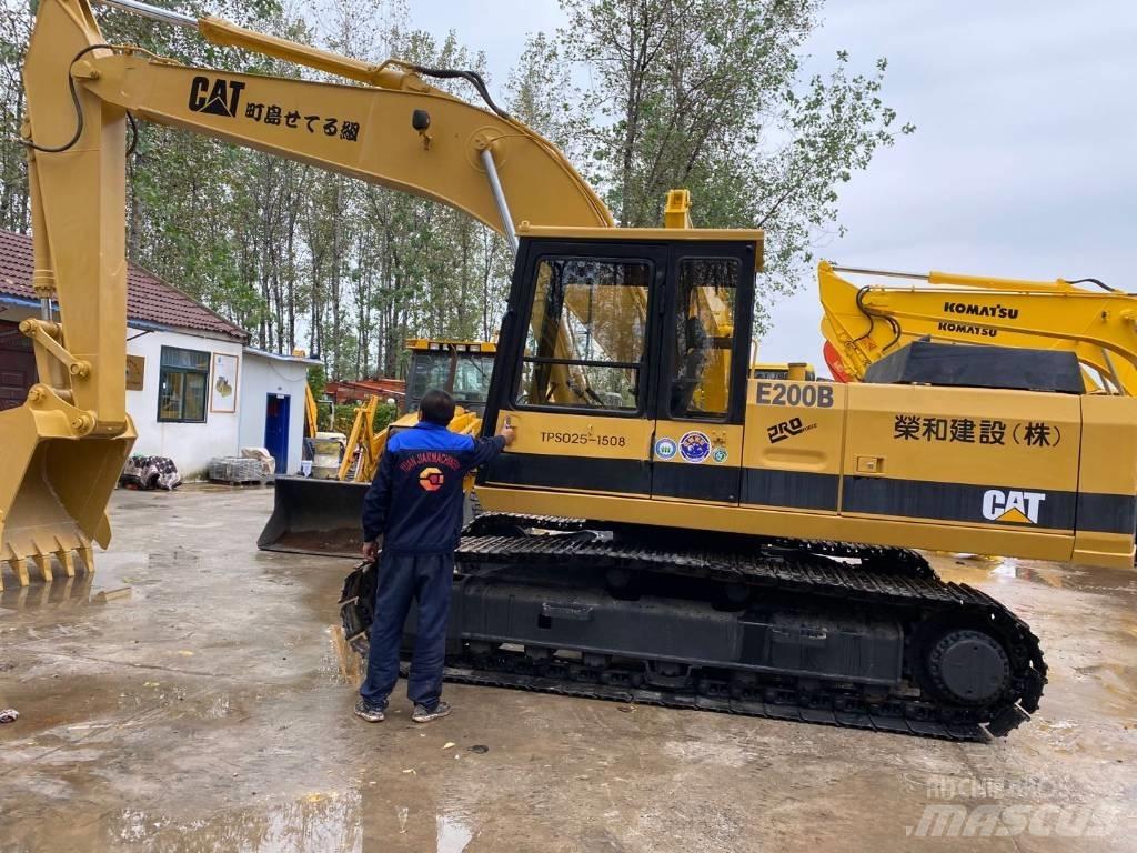 CAT E 200 B Rupsgraafmachines