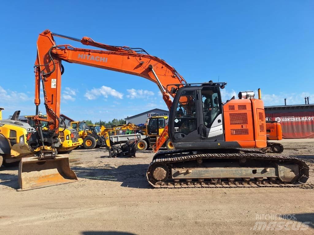 Hitachi ZX225USLC-5 Rupsgraafmachines