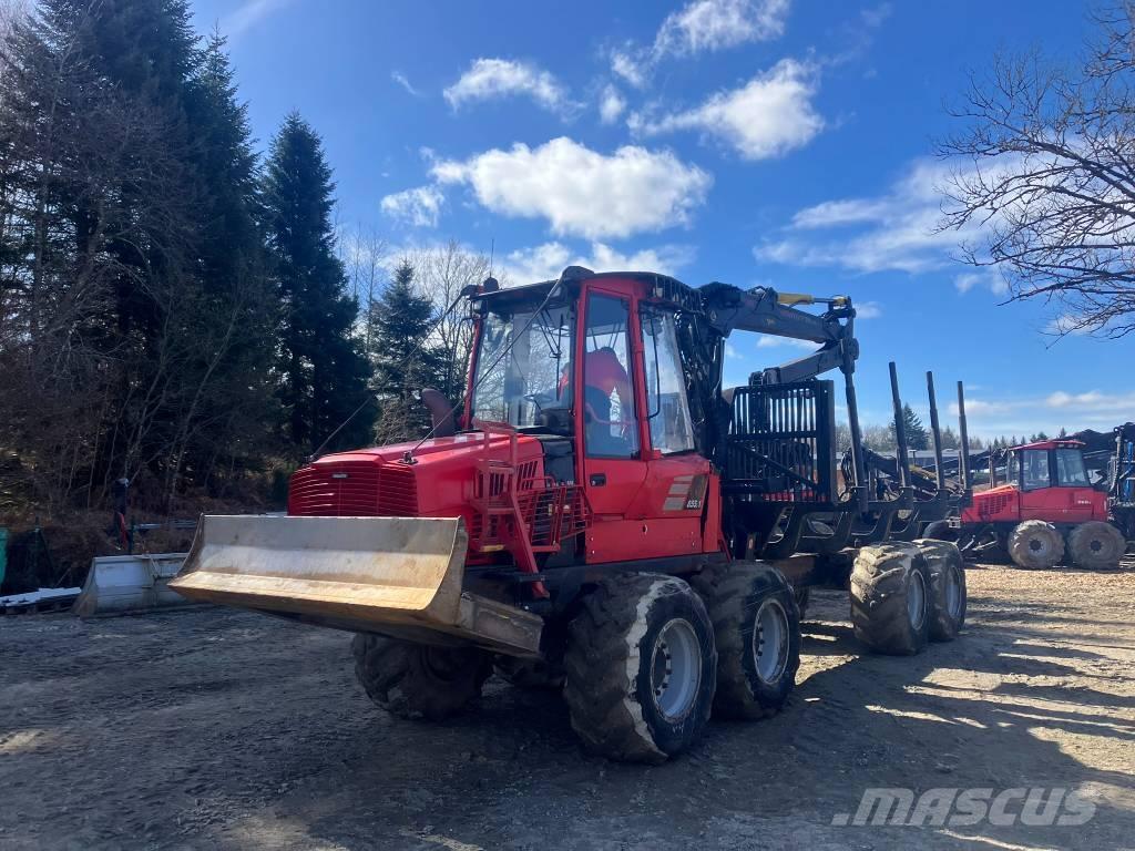 Komatsu 855.1 Uitrijwagens