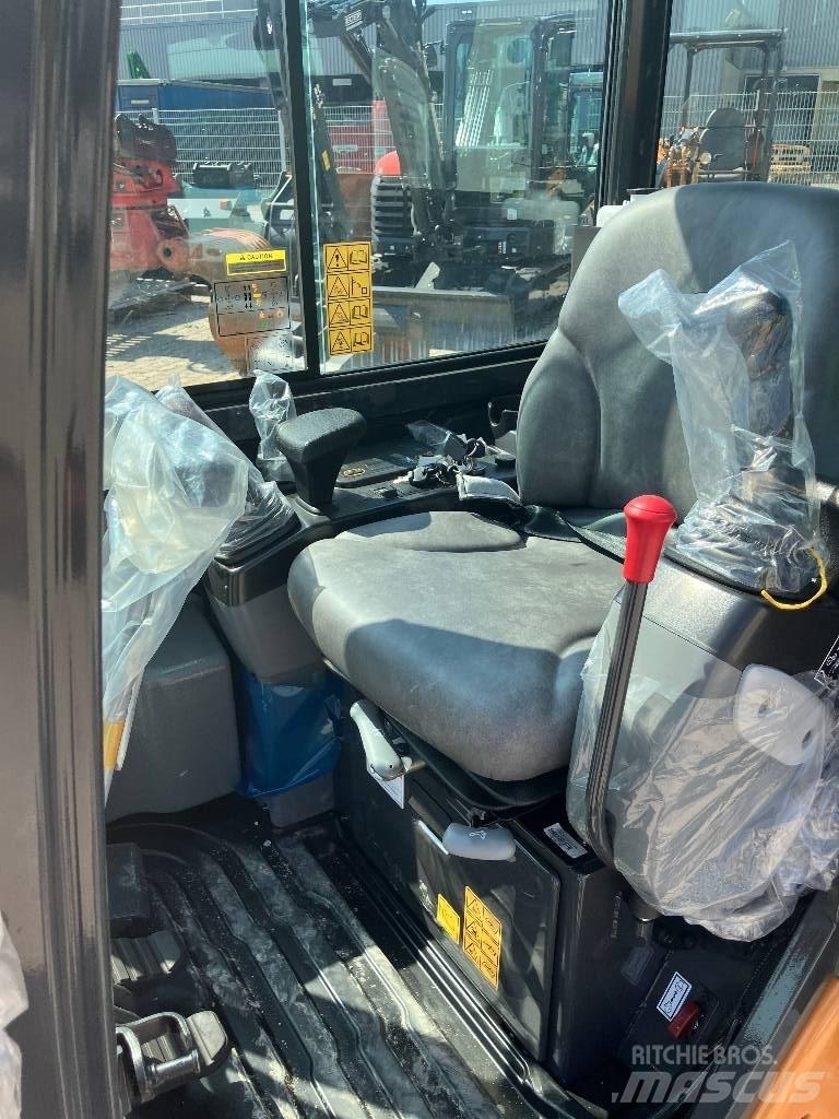 CASE CX 19 C Minigraafmachines < 7t