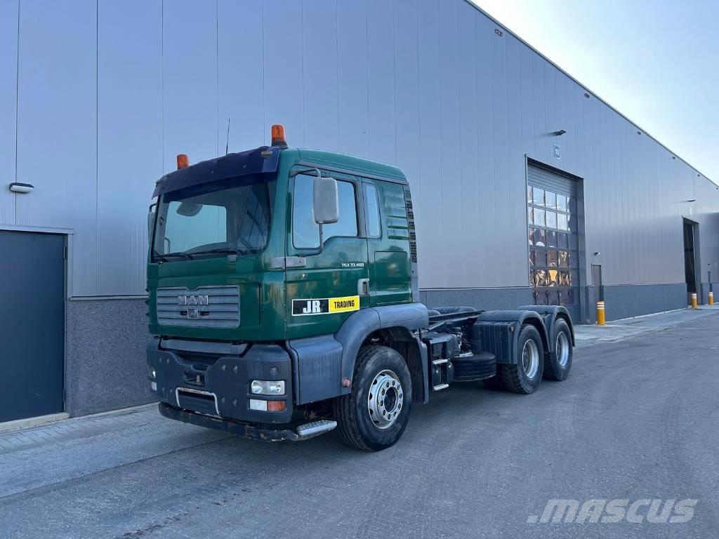 MAN TGA 33.460 FDS Trekkers