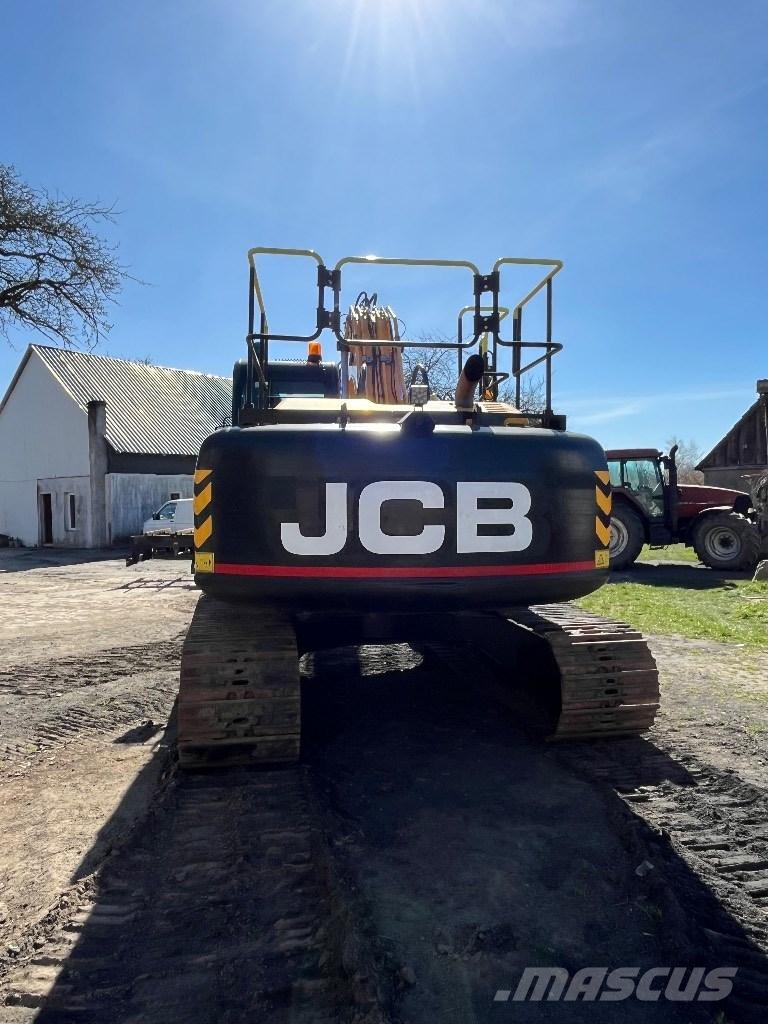 JCB JS 220 LC Rupsgraafmachines