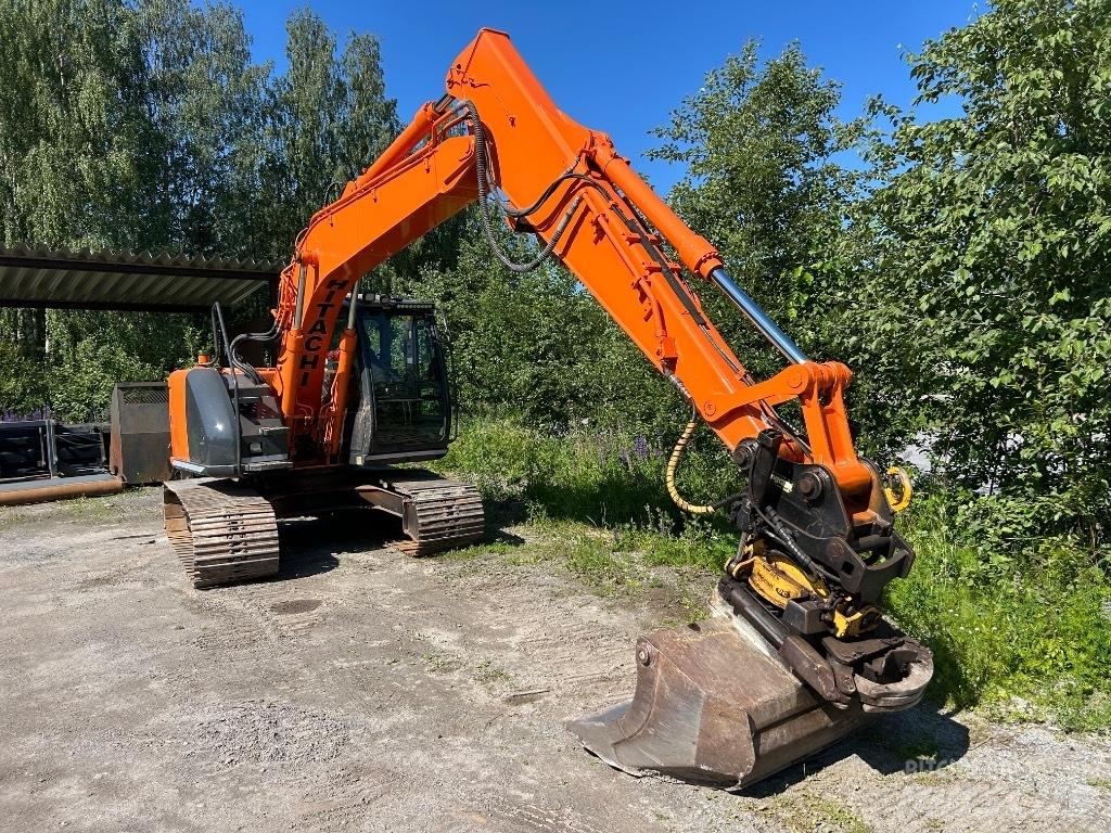 Hitachi ZX 135 US Rupsgraafmachines