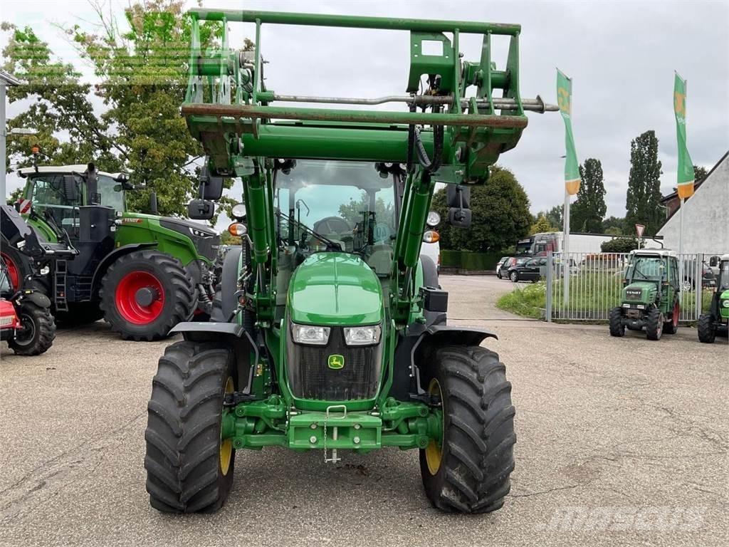 John Deere 5090R Tractoren