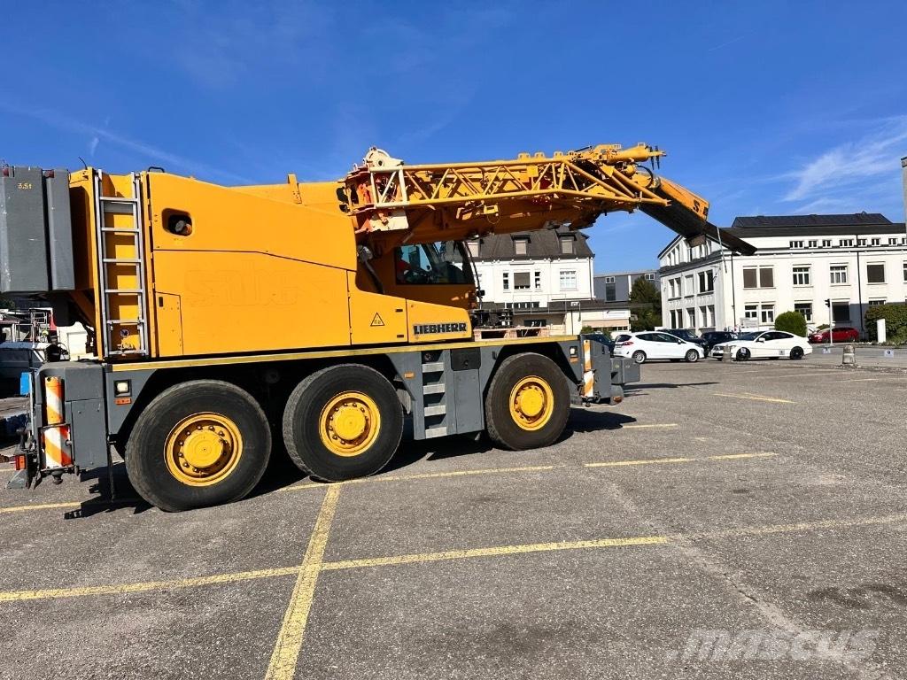 Liebherr LTC 1055 Ruw terrein kranen