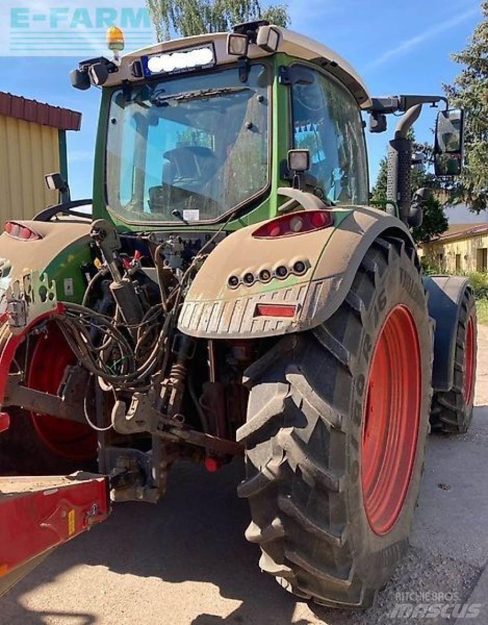 Fendt 724 vario Tractoren
